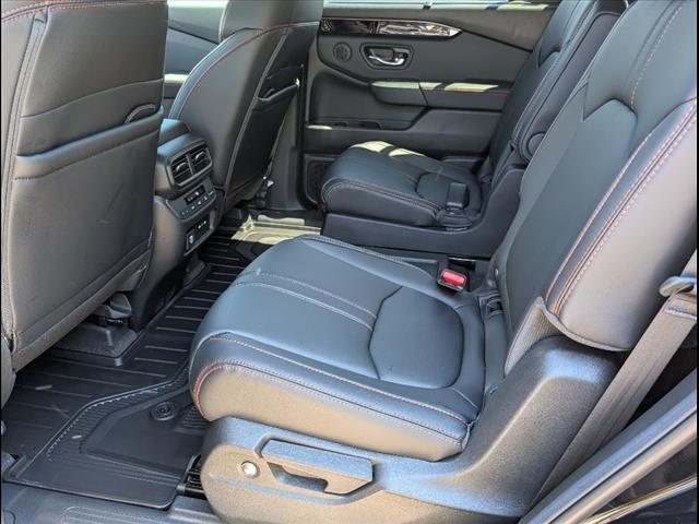 new 2025 Honda Pilot car, priced at $51,375