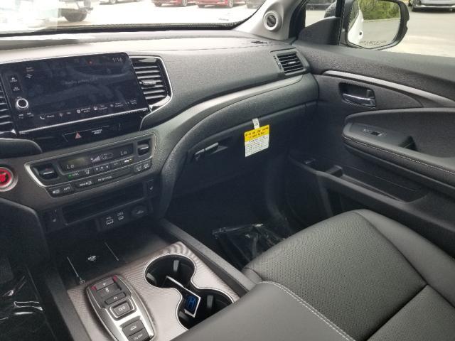 new 2025 Honda Ridgeline car, priced at $47,385
