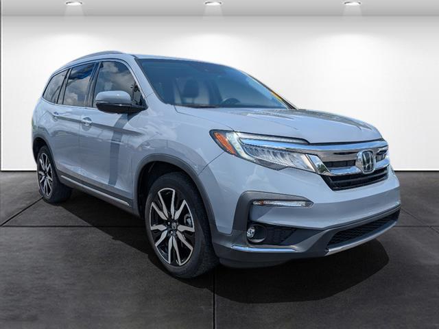 used 2022 Honda Pilot car, priced at $34,990