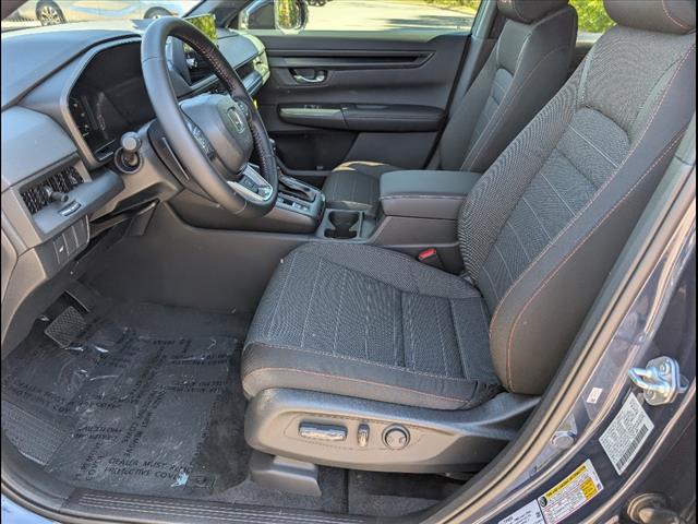 new 2026 Honda CR-V Hybrid car, priced at $40,250