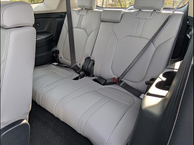 new 2025 Honda Pilot car, priced at $45,450