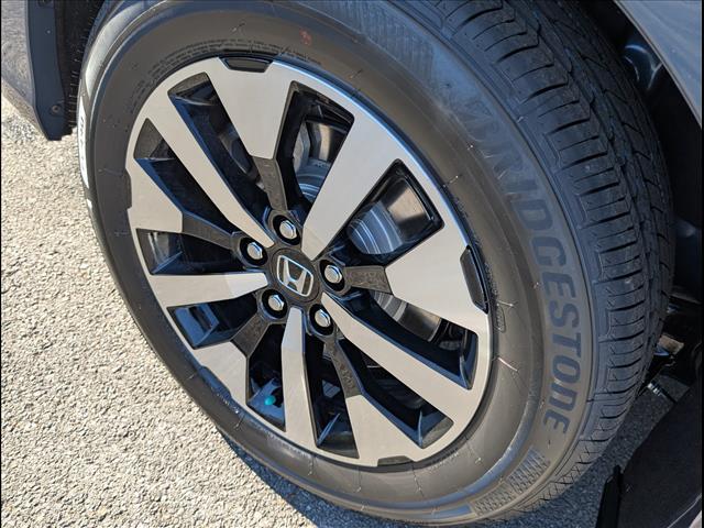 new 2026 Honda Odyssey car, priced at $44,290