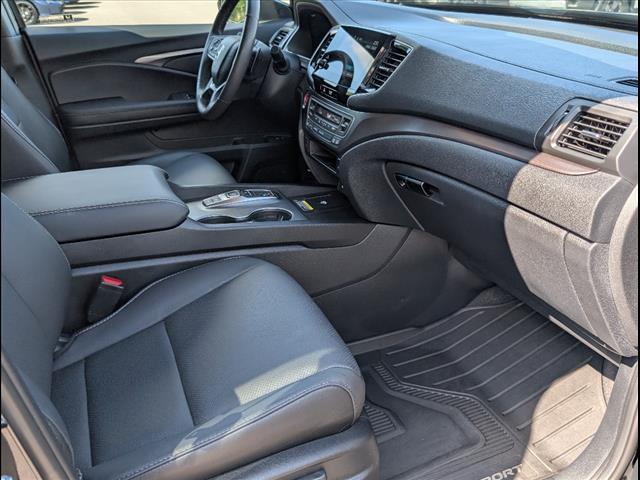used 2025 Honda Passport car, priced at $40,990