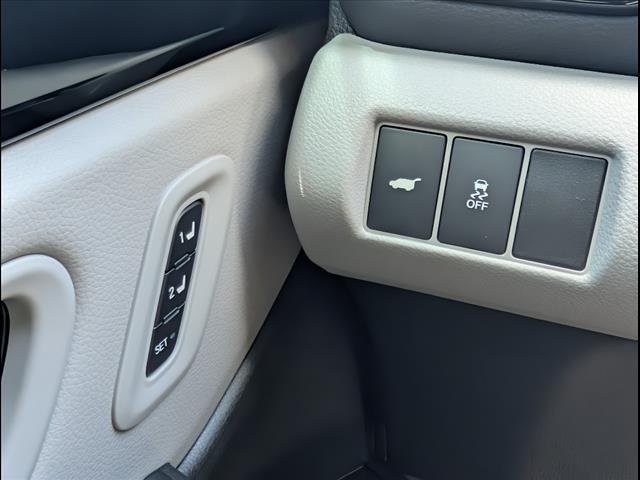 new 2025 Honda Pilot car, priced at $51,050