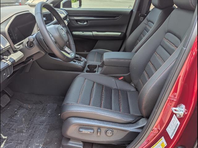new 2026 Honda CR-V Hybrid car, priced at $40,575
