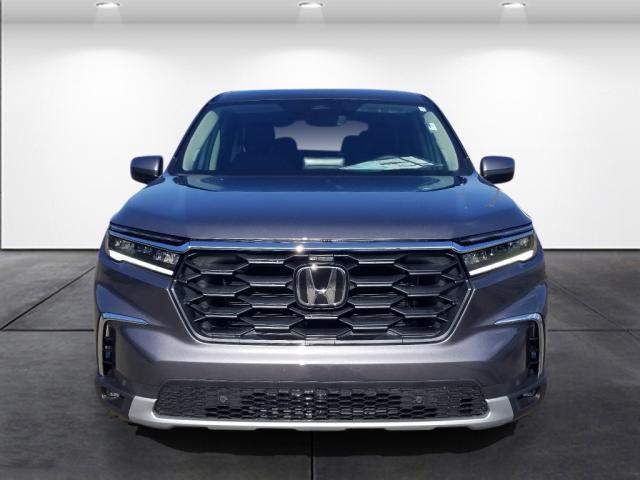 new 2025 Honda Pilot car, priced at $44,895