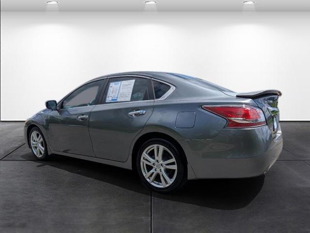 used 2015 Nissan Altima car, priced at $7,492