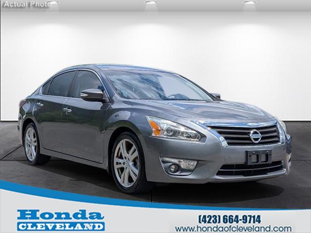 used 2015 Nissan Altima car, priced at $7,492