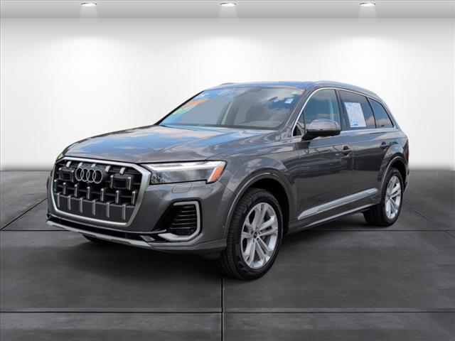 used 2025 Audi Q7 car, priced at $58,391