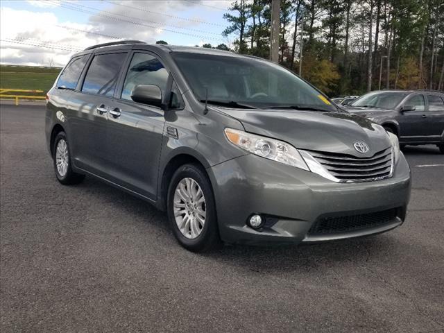 used 2014 Toyota Sienna car, priced at $11,990