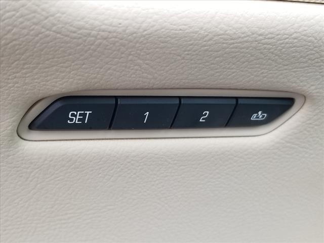 used 2017 Cadillac XT5 car, priced at $13,391