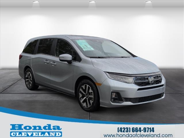 new 2026 Honda Odyssey car, priced at $44,290