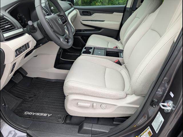 new 2026 Honda Odyssey car, priced at $45,640