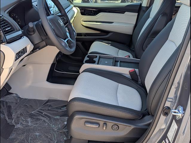 new 2026 Honda Odyssey car, priced at $54,335