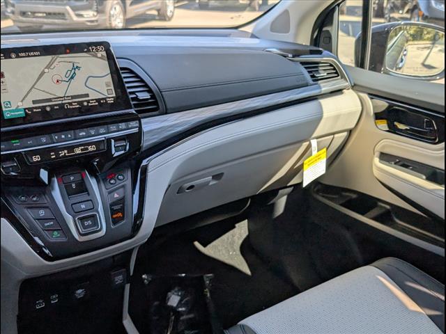 new 2026 Honda Odyssey car, priced at $54,335