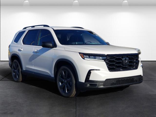 new 2025 Honda Pilot car, priced at $44,150