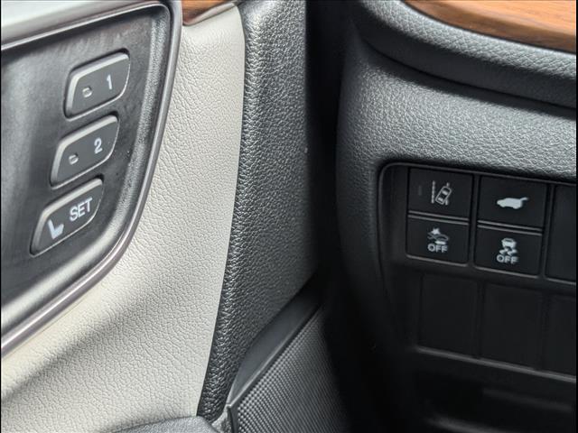 used 2022 Honda CR-V car, priced at $30,991