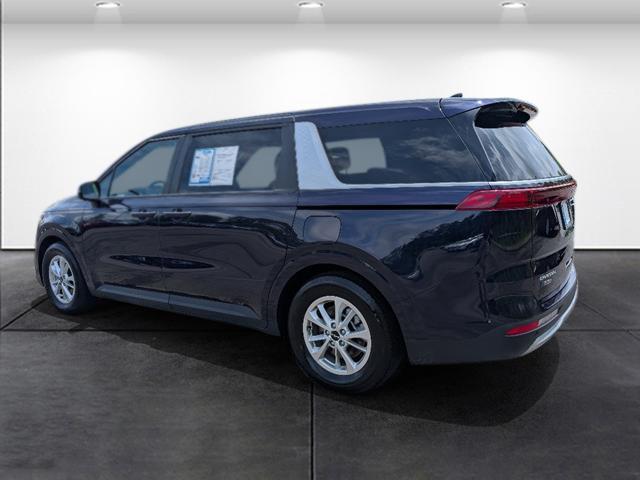 used 2024 Kia Carnival car, priced at $35,391