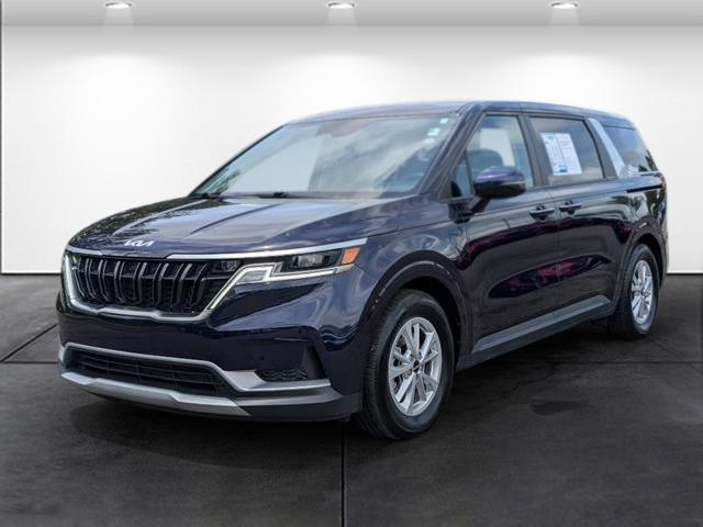 used 2024 Kia Carnival car, priced at $35,391