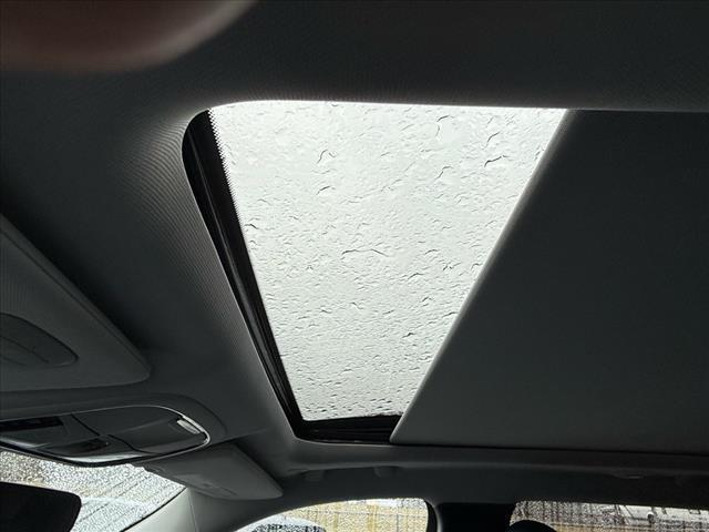 used 2022 Jeep Cherokee car, priced at $26,990