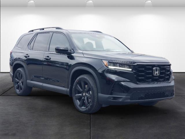 new 2025 Honda Pilot car, priced at $55,975