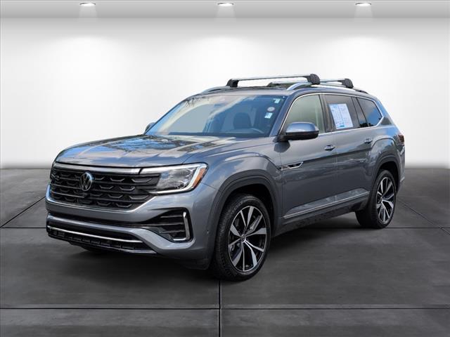 used 2024 Volkswagen Atlas car, priced at $39,993