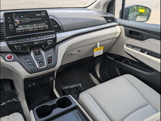 new 2026 Honda Odyssey car, priced at $44,290