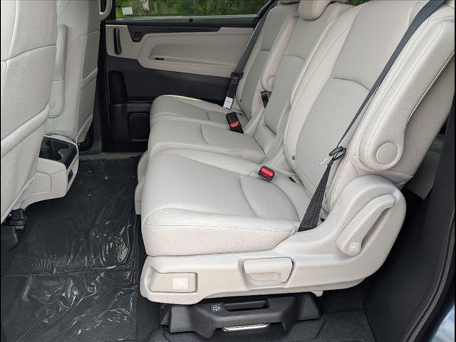 new 2026 Honda Odyssey car, priced at $44,290