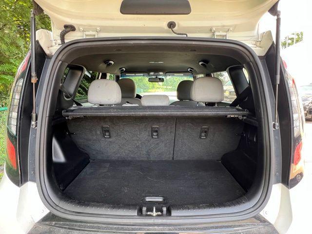 used 2016 Kia Soul car, priced at $9,300
