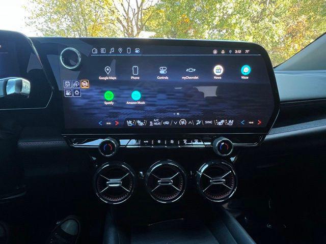 used 2025 Chevrolet Blazer EV car, priced at $32,980