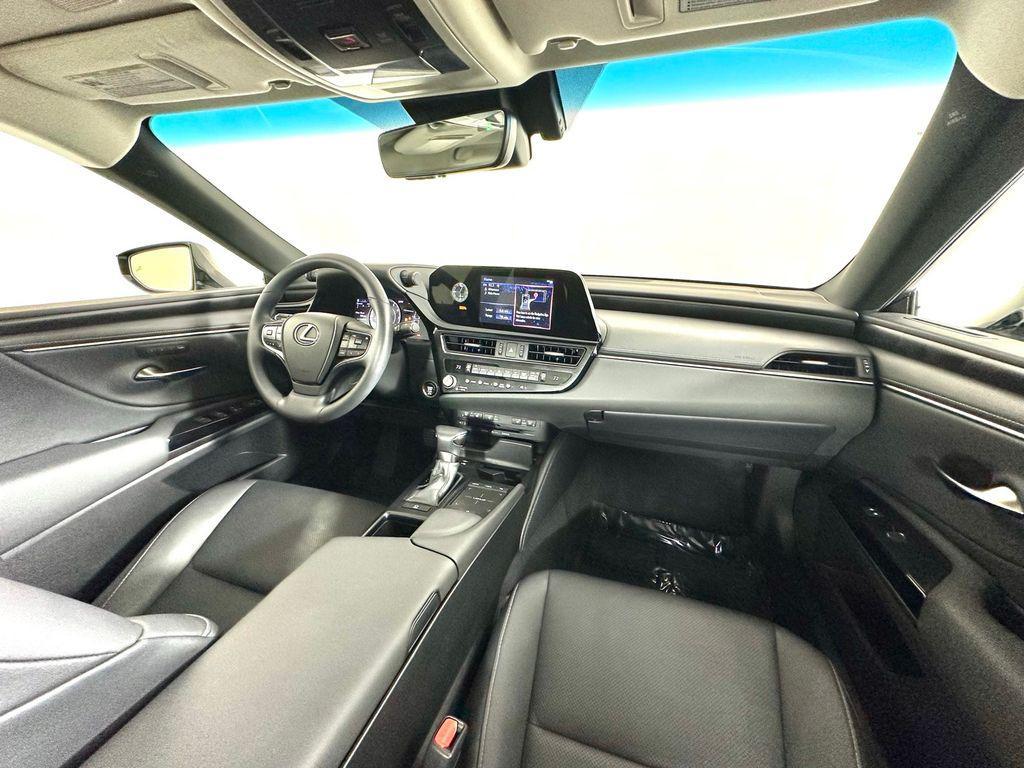 used 2022 Lexus ES 350 car, priced at $35,500