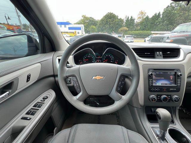 used 2015 Chevrolet Traverse car, priced at $7,300