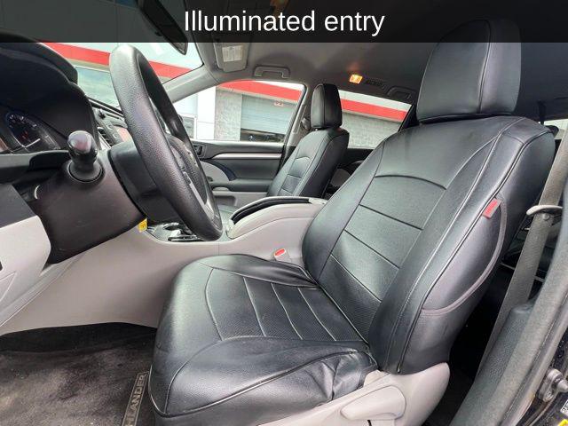 used 2016 Toyota Highlander car, priced at $14,980