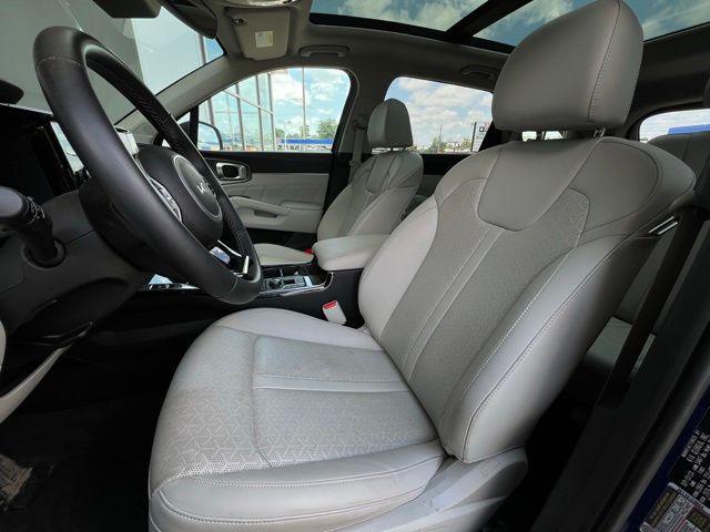 used 2023 Kia Sorento car, priced at $32,480