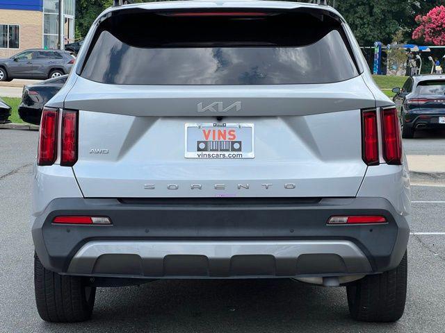 used 2022 Kia Sorento car, priced at $27,980