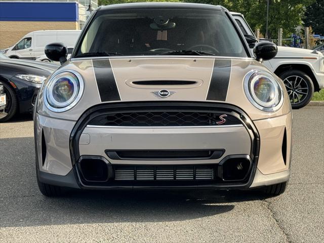 used 2022 MINI Hardtop car, priced at $23,980