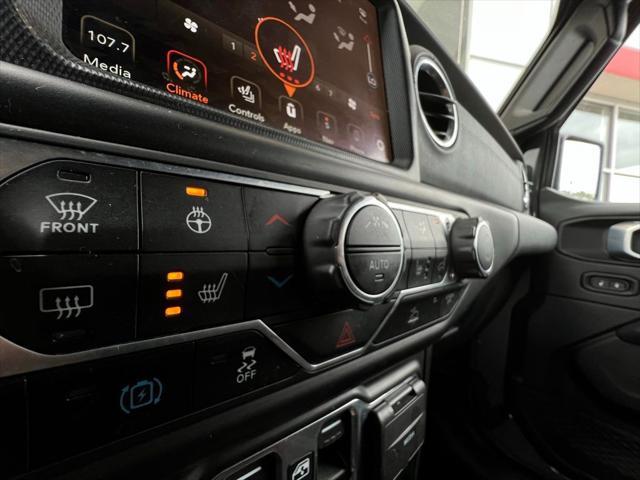used 2022 Jeep Wrangler Unlimited car, priced at $33,980