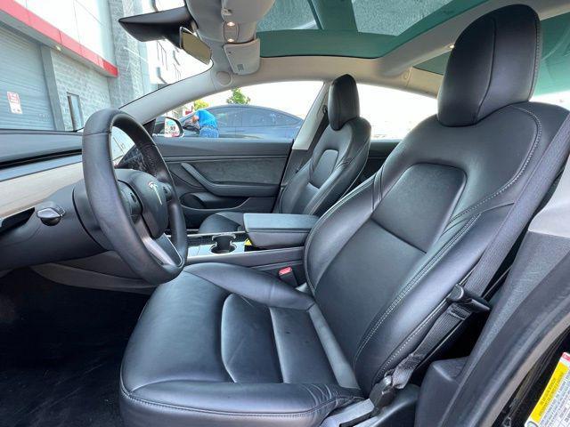 used 2019 Tesla Model 3 car