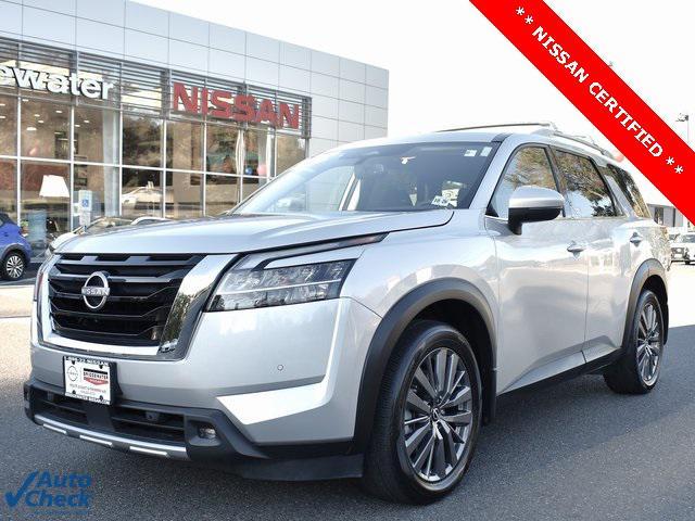 used 2022 Nissan Pathfinder car, priced at $33,599