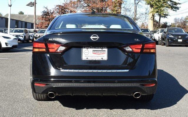 used 2023 Nissan Altima car, priced at $25,999