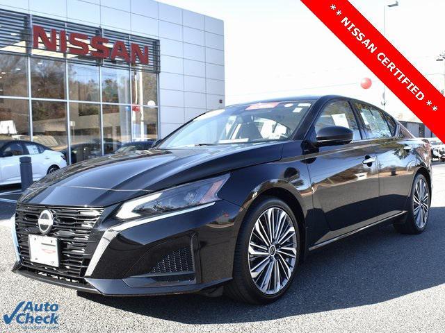 used 2023 Nissan Altima car, priced at $25,999