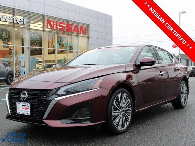 used 2023 Nissan Altima car, priced at $26,999