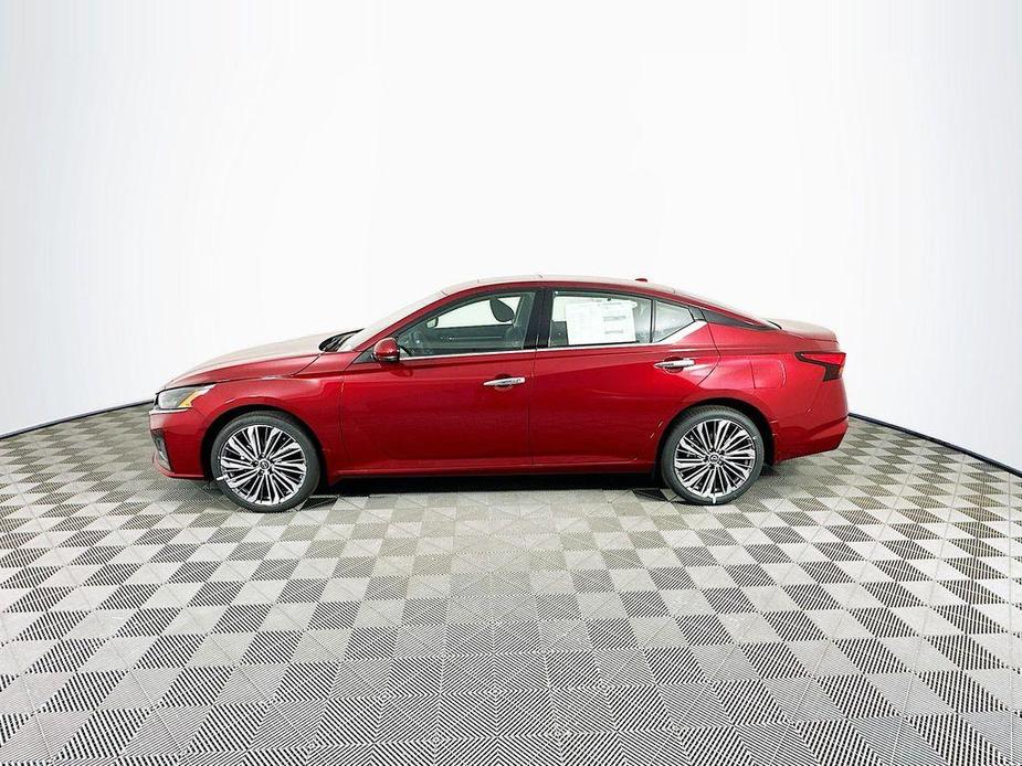 new 2025 Nissan Altima car, priced at $36,695