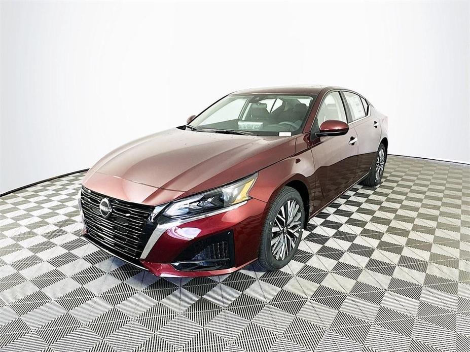 new 2024 Nissan Altima car, priced at $32,725