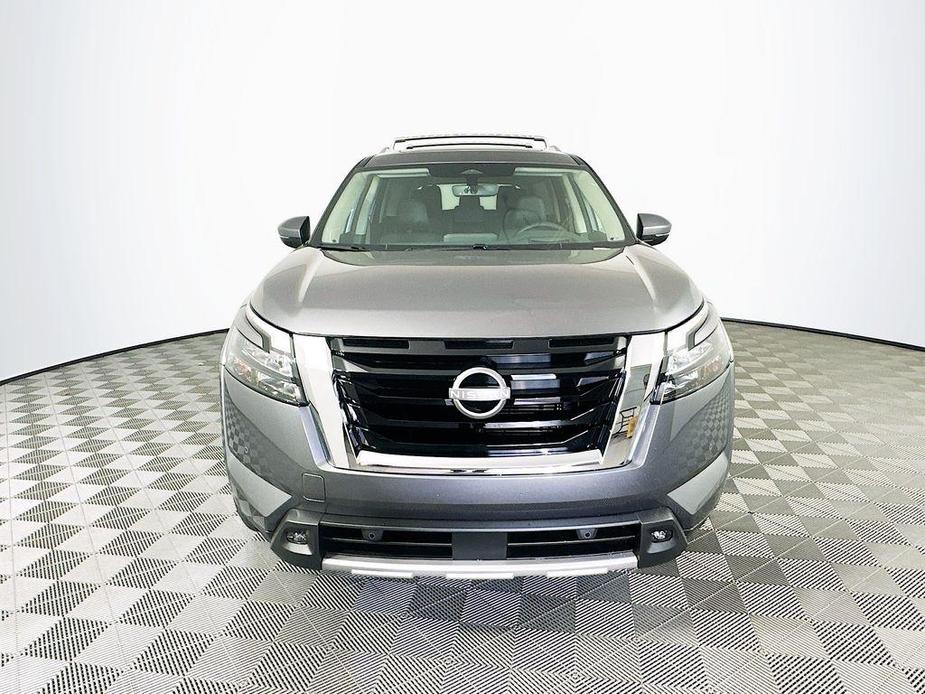 new 2025 Nissan Pathfinder car, priced at $54,865