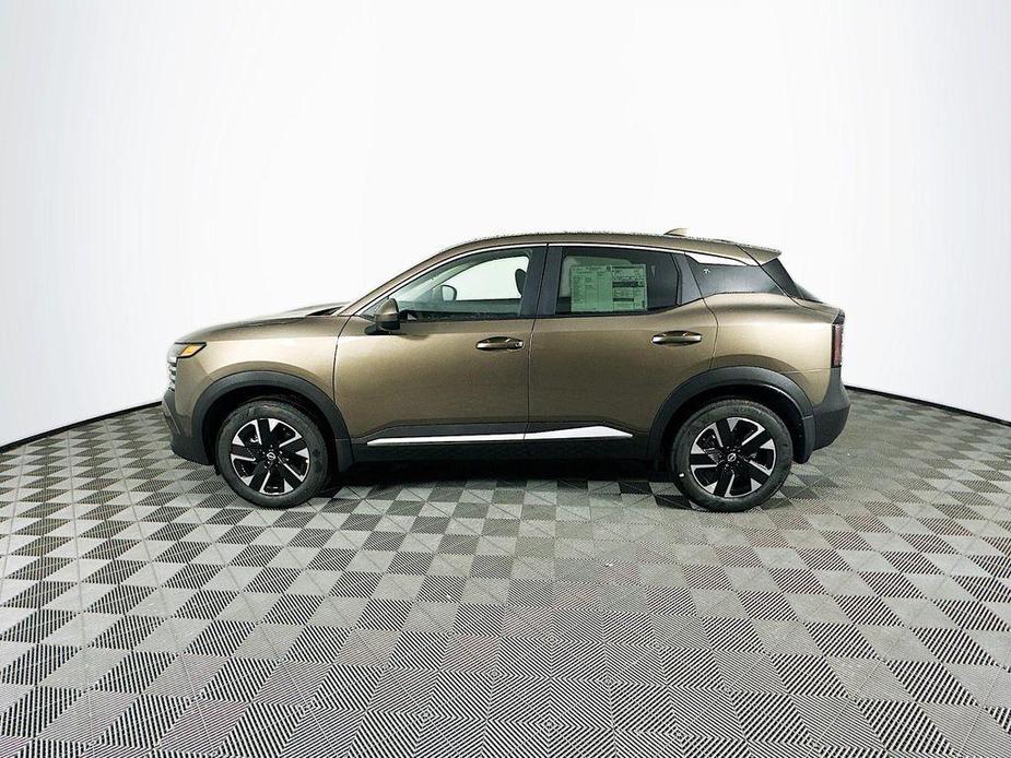 new 2025 Nissan Kicks car, priced at $27,160