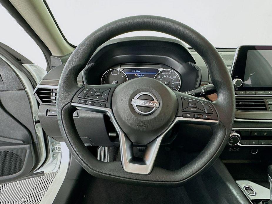 new 2025 Nissan Altima car, priced at $29,265