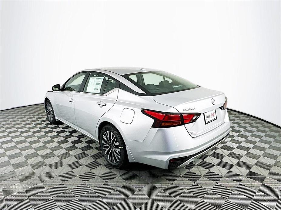 new 2024 Nissan Altima car, priced at $31,235