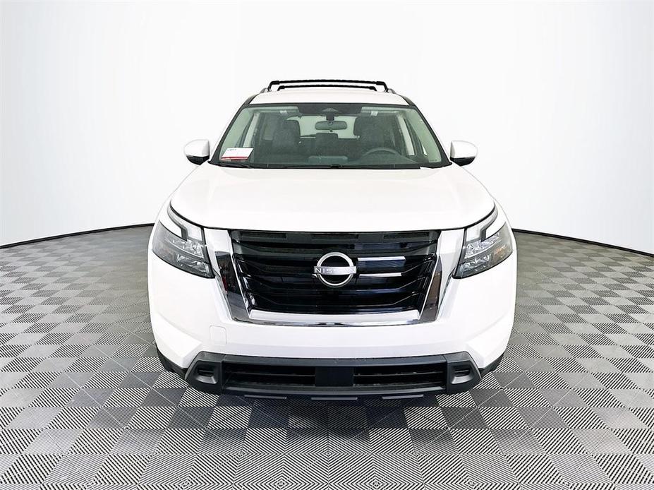 new 2024 Nissan Pathfinder car, priced at $40,794
