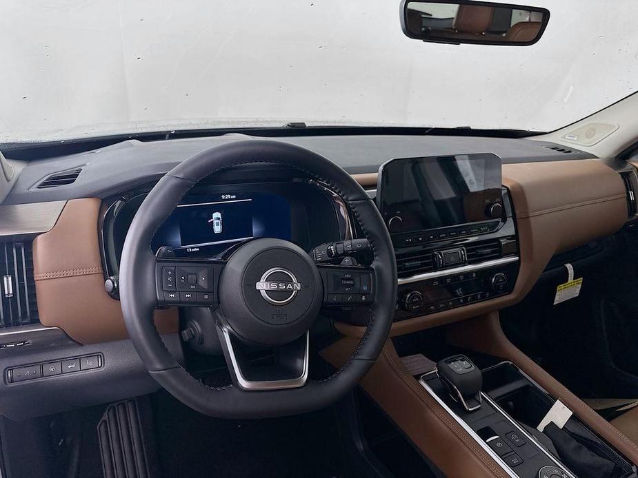 new 2025 Nissan Pathfinder car, priced at $55,090